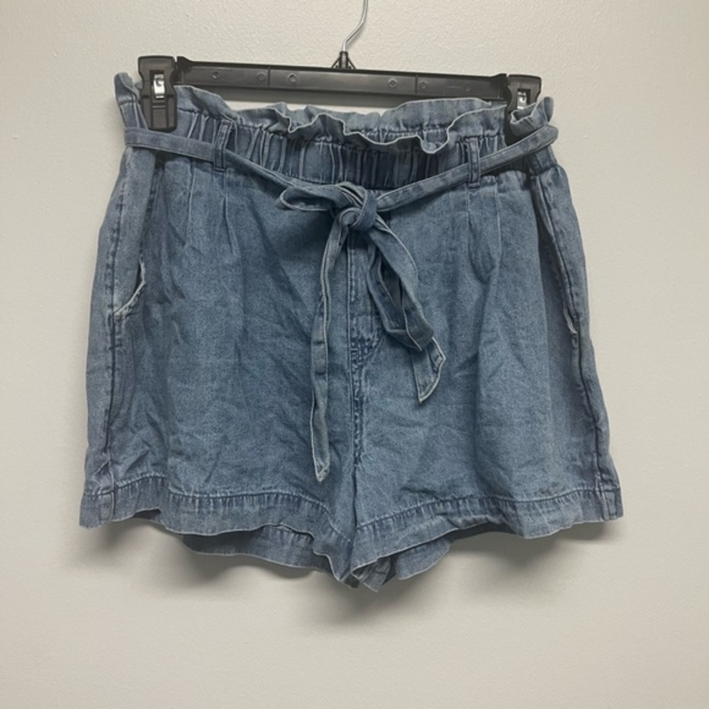 American Eagle Denim Style Cotton Shorts L